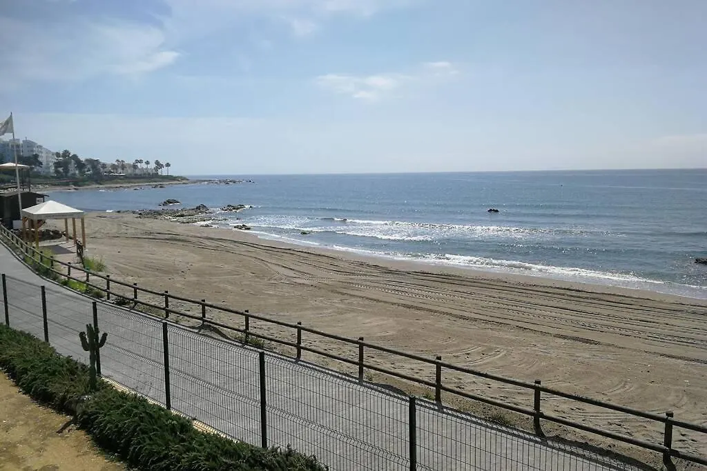 Apartamento En Urb Primera Linea De Playa Malaga Apartment