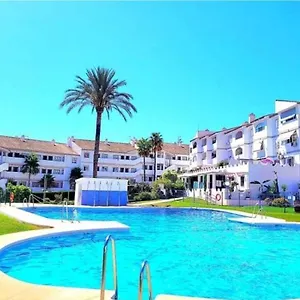 Appartement En Mijas Con Terraza, Capacidad 5 Personas, Málaga
